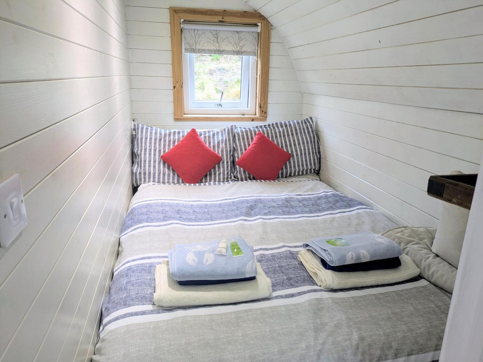 Glamping Pod For 2 Pod Beag Na Haun Eriskay Villa Exterior foto